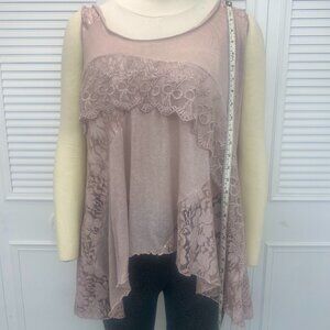 Simply Couture Gorgeous Mauve Pink Knit and Lace Loose Fitting Top Sz. L or M